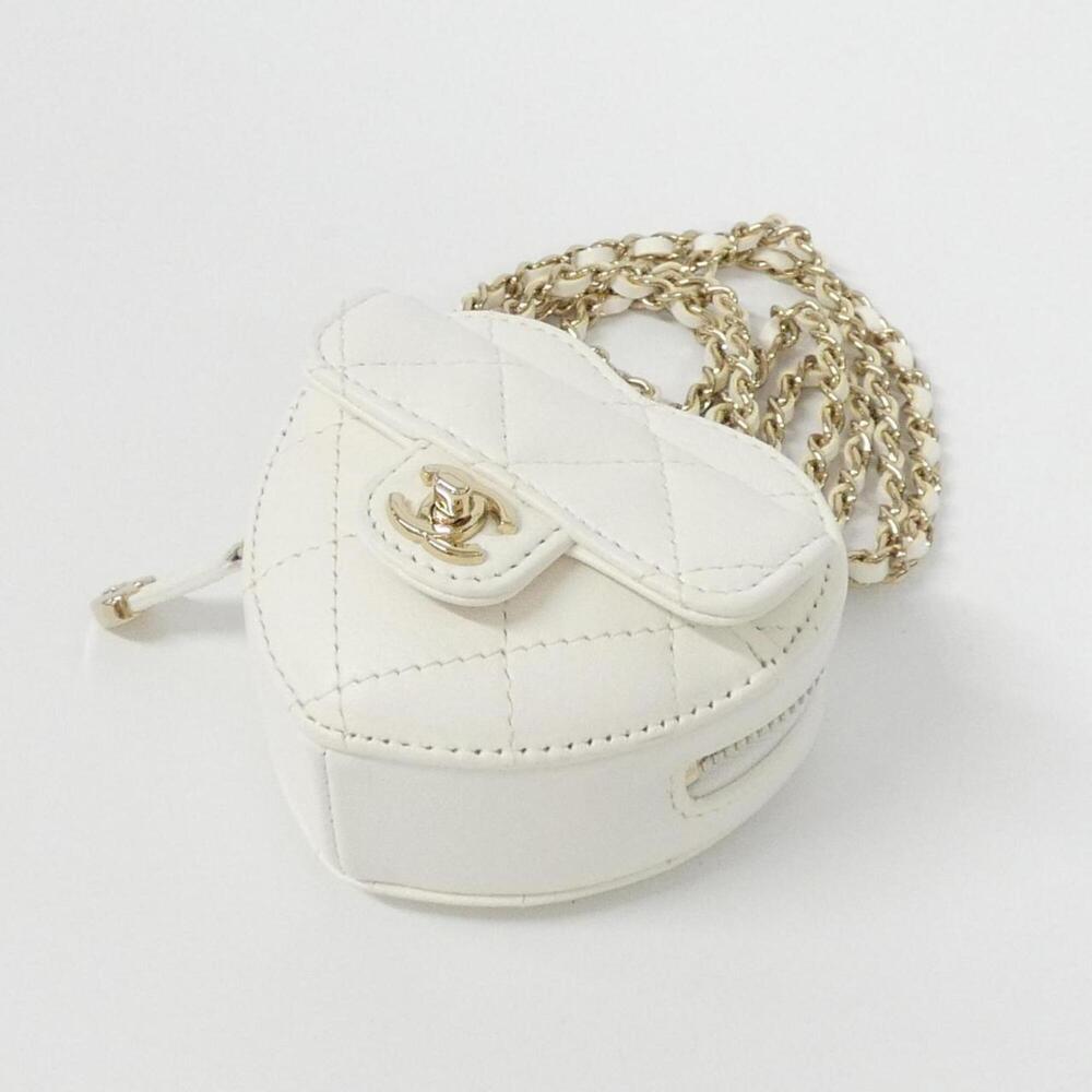 CHANEL White Wallet - Picture 3 of 6